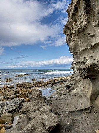 The Caves Formation